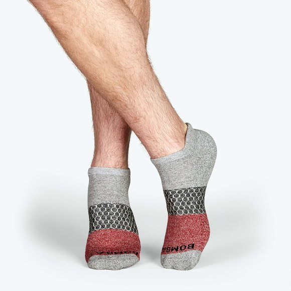NEW! Red Gray Bombas Men's Ankle Socks Medium - Picture 3 of 4